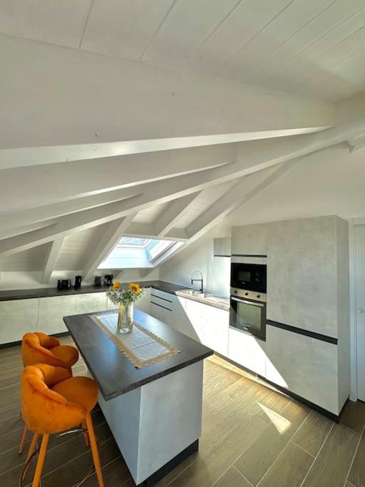 Apt. Aries - Penthouse Menaggio Zewnętrze zdjęcie